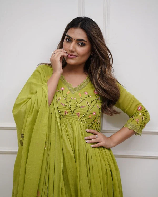 Beautiful Embroidery and Sequence Work Set For Women (Green) - Image 4