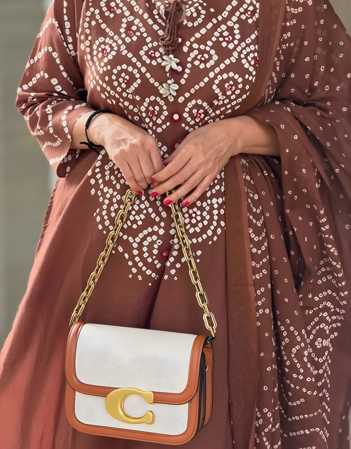 Gangori Bandhej Chocolate Kurta Set - Image 4