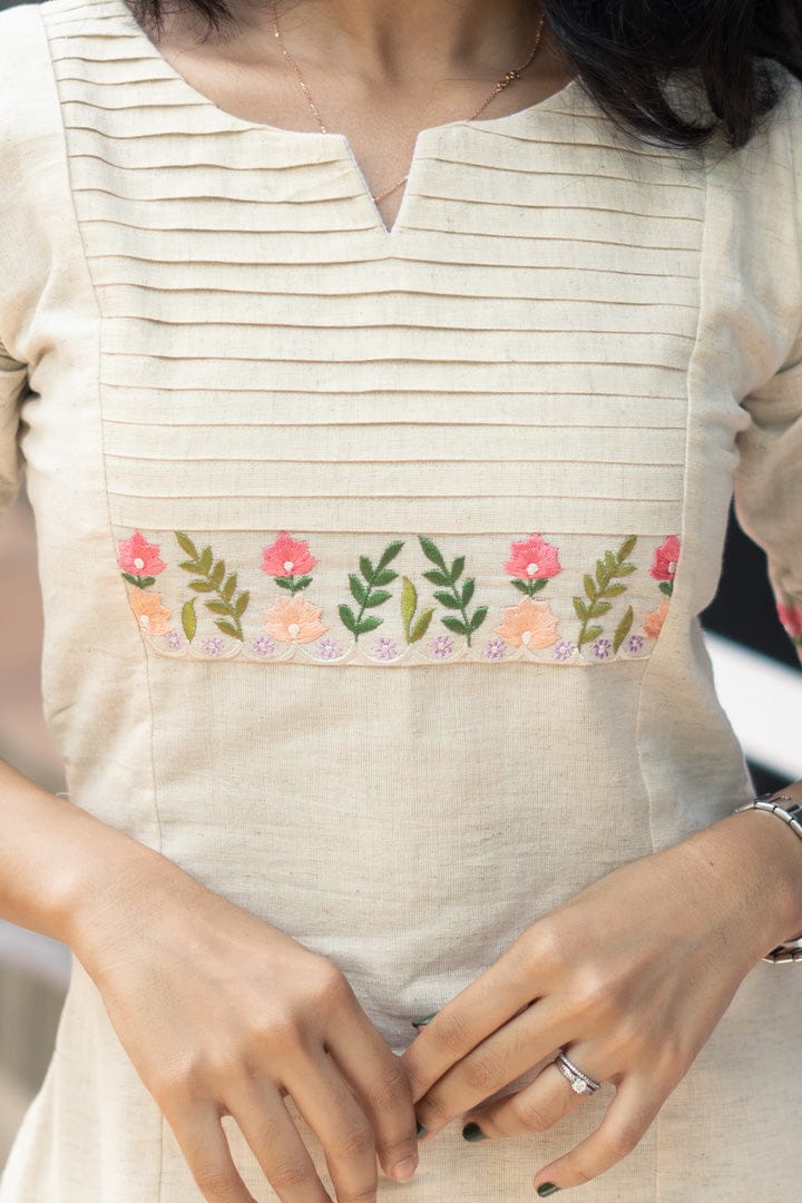 Off White Kurti Combination With Pant Set - Image 4