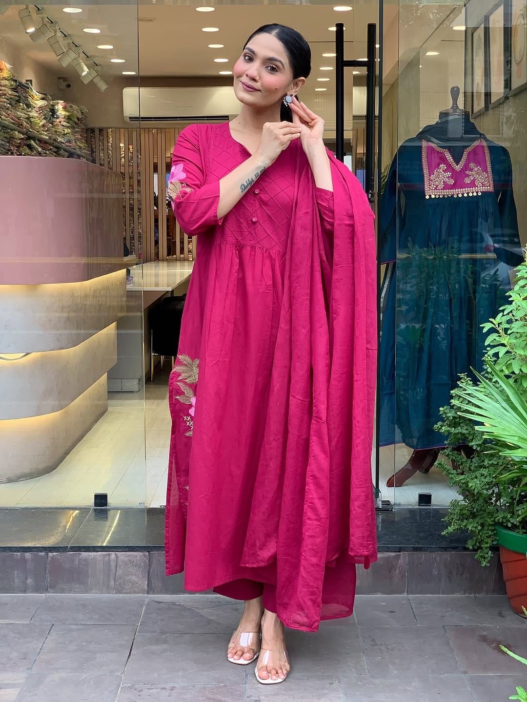 Pink Premium Mul Cotton Kurti Set - Image 3