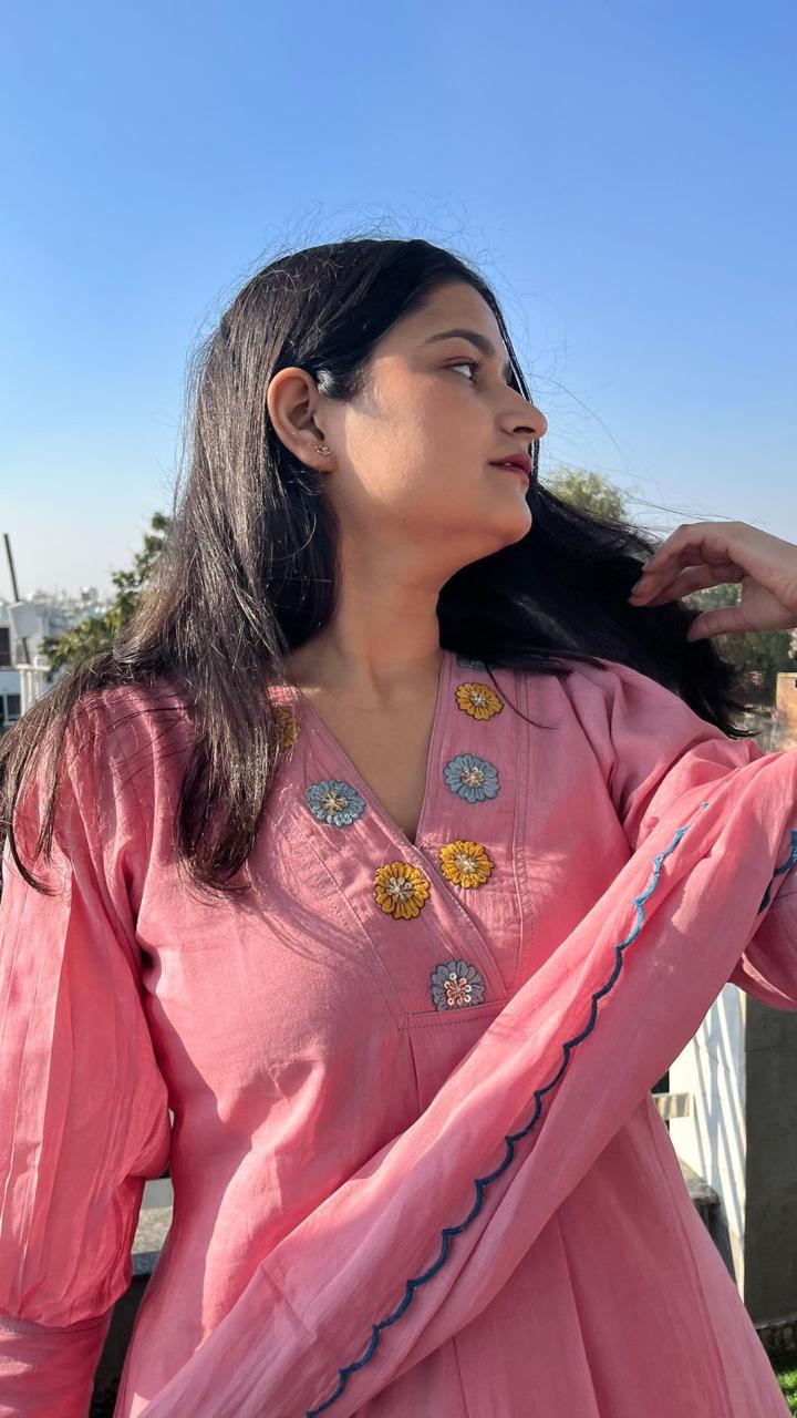 Rose Bloom Embroidered Kurta Set with Dupatta - Image 2