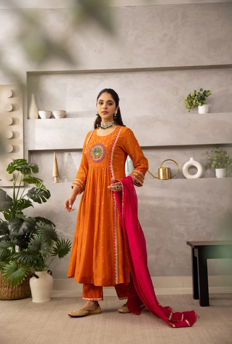 Rust Peacock Motif Laado Kurta Set - Image 5